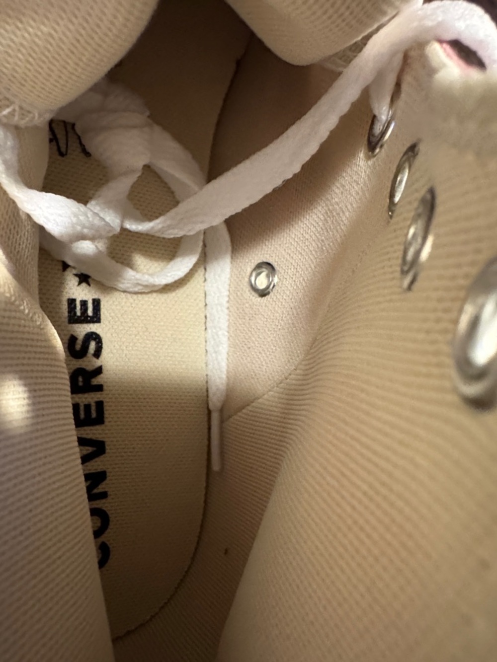 Converse NEW IN 📦 BOX Pink 🌸 High-Top Sneakers - 2 Sizes Available 8.5 or 9.5 - Picture 11 of 11